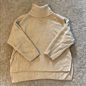 Turtle neck sweater